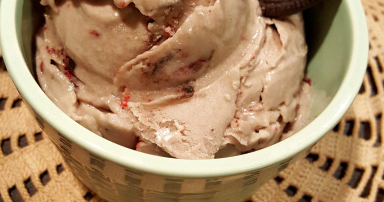 Homemade Oreo Ice Cream
